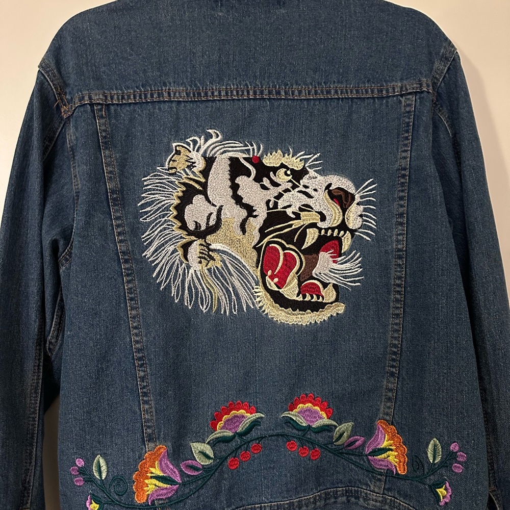 Embroidered Denim Jacket with Tiger Design